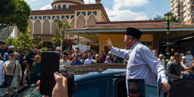 Anwar mahu kempen PRN berlangsung matang, beretika
