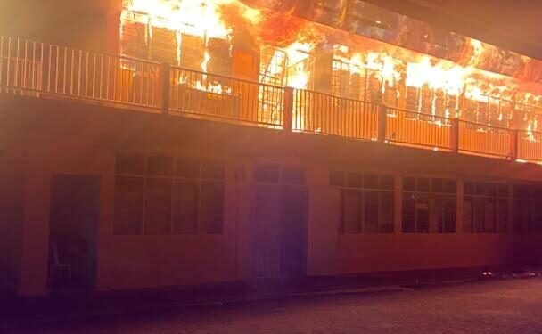 101 pelajar selamat, asrama lelaki SMA Tarbiah Diniah terbakar